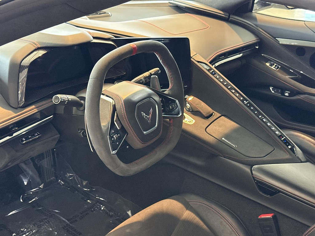 Used 2023 Chevrolet Corvette Stingray Premium Cpe w/ Z51 Performance Package RWD image 9