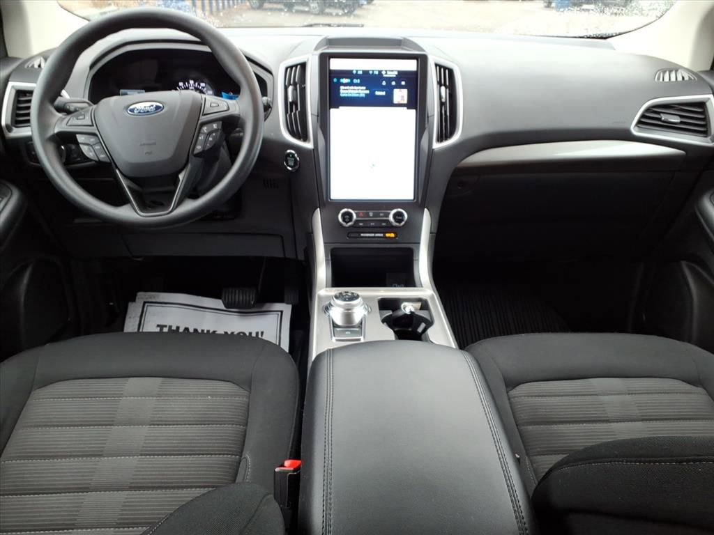 Certified 2024 Ford Edge SEL w/ Convenience Package image 12