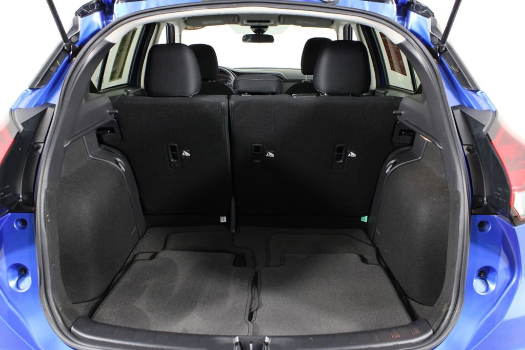 Certified 2023 Nissan Kicks SV image 16