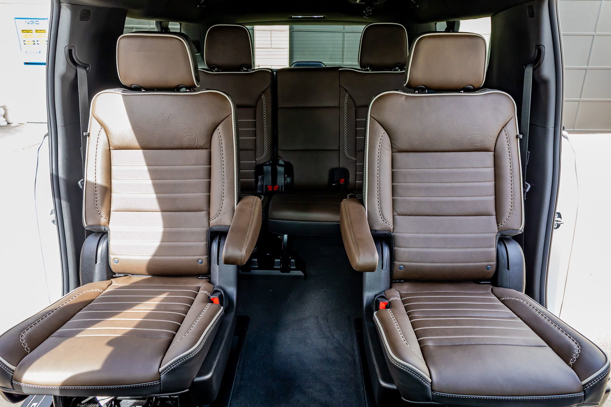 Used 2026 GMC Yukon XL Denali Ultimate image 36