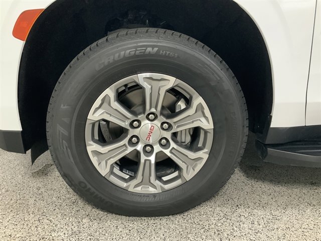 Used 2022 GMC Yukon XL SLE w/ Max Trailering Package image 11