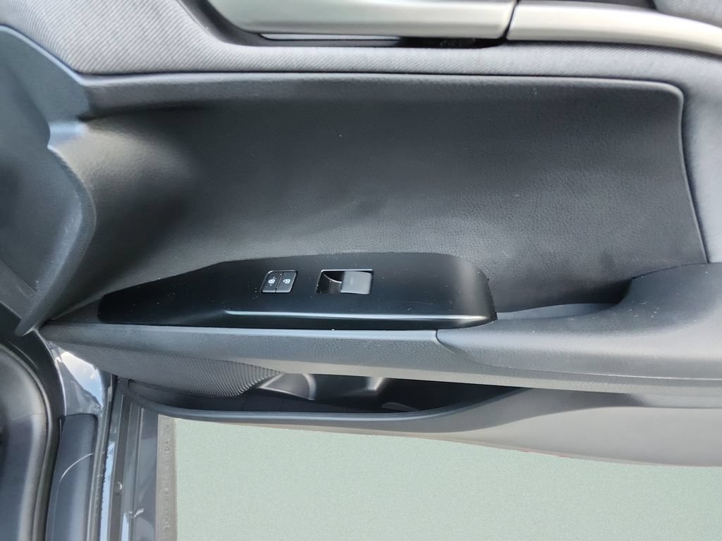 Used 2025 Toyota Camry LE FWD image 25