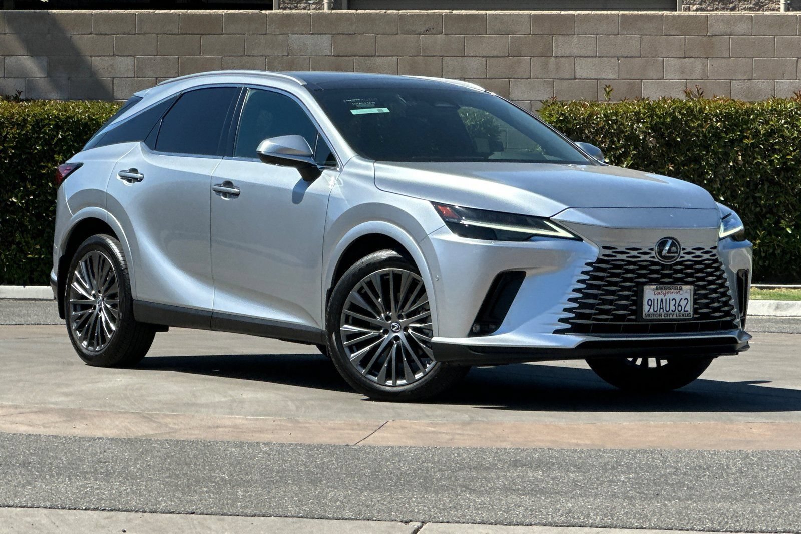 Certified 2025 Lexus RX 350 w/ Convenience Package AWD/4WD image 2