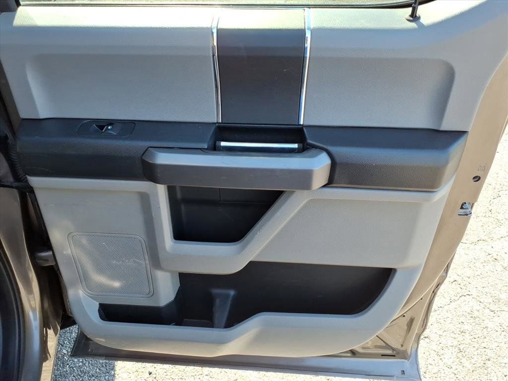 Used 2019 Ford F150 XLT w/ Equipment Group 301A Mid image 18