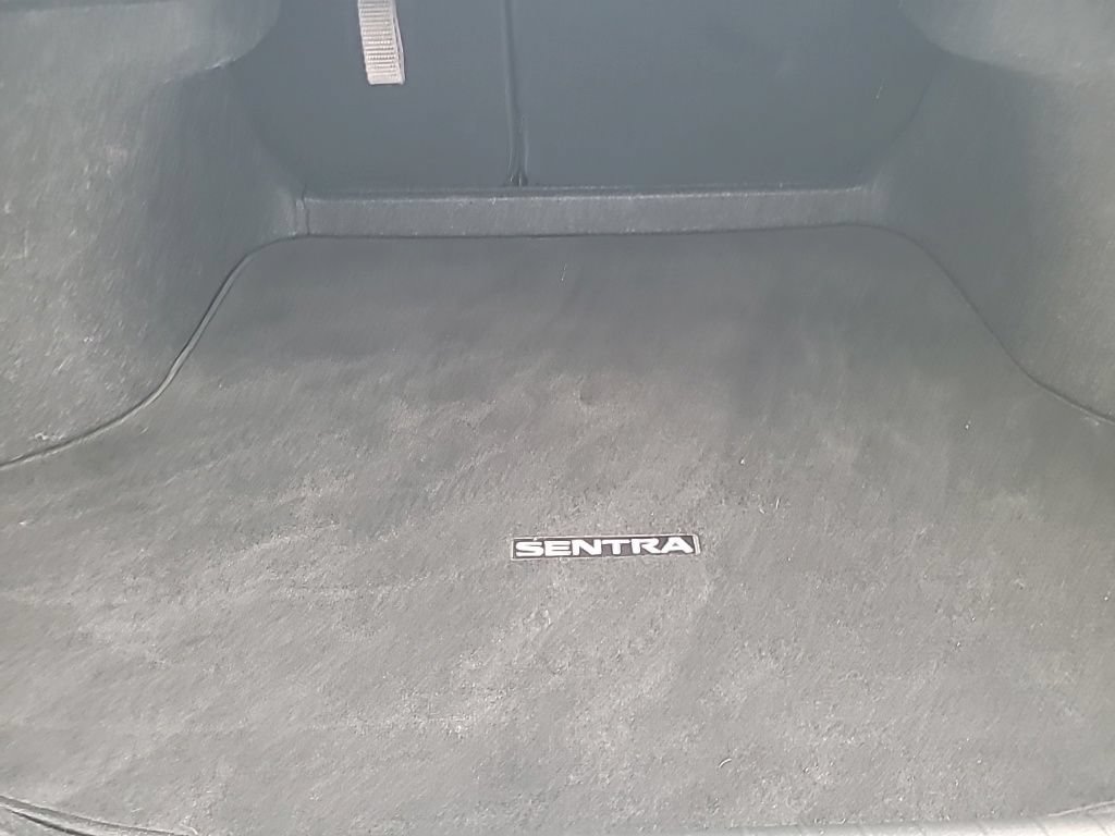 Used 2020 Nissan Sentra SV w/ Trunk Package FWD image 31