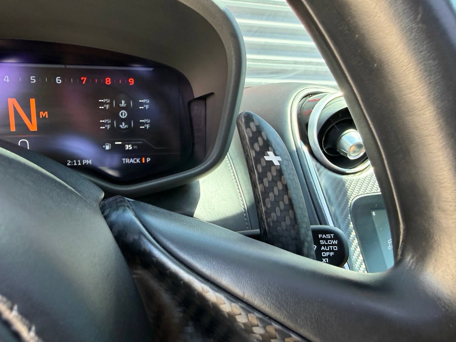 Used 2020 McLaren GT RWD image 30