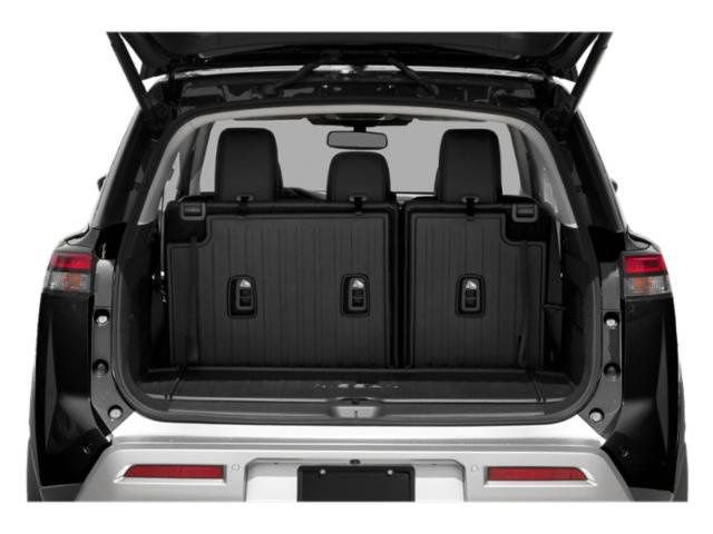 Used 2024 Nissan Pathfinder Platinum w/ Cargo Package AWD/4WD image 14