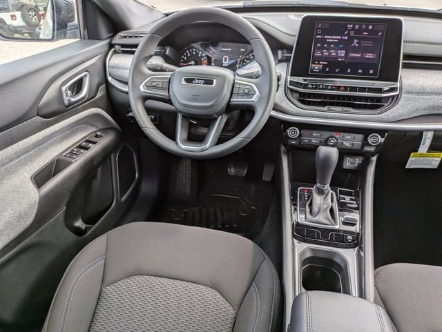 New 2025 Jeep Compass Sport AWD/4WD image 16