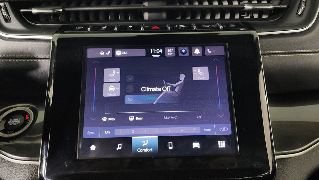 Used 2023 Jeep Grand Cherokee Altitude image 24