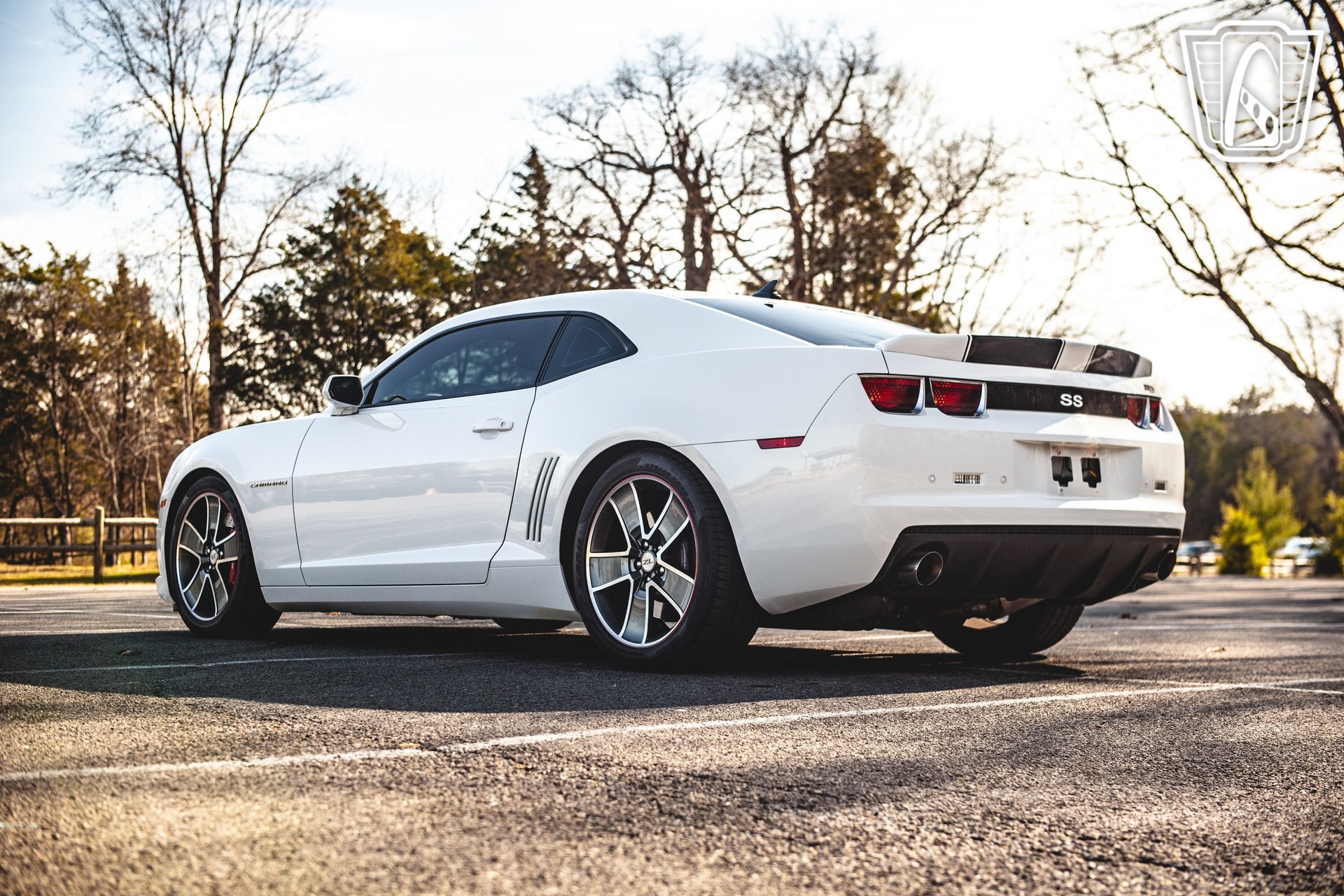 Used 2010 Chevrolet Camaro SS w/ RS Package RWD image 11