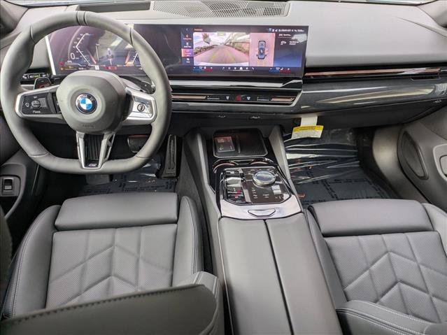 Used 2026 BMW 530i xDrive w/ M Sport Package AWD/4WD image 16