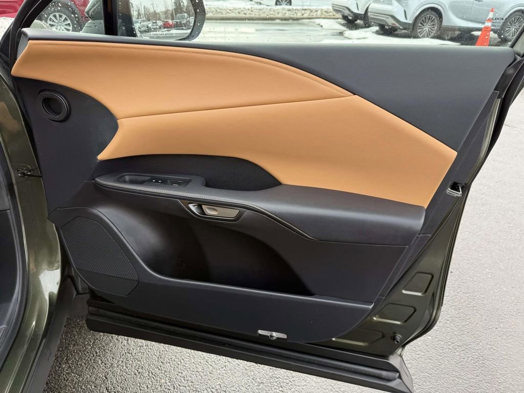 Used 2023 Lexus RX 350 Premium Plus w/ Accessory Package image 15