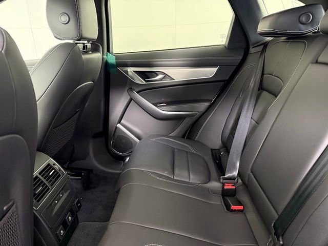 Certified 2025 Jaguar F-PACE R-Dynamic S image 27