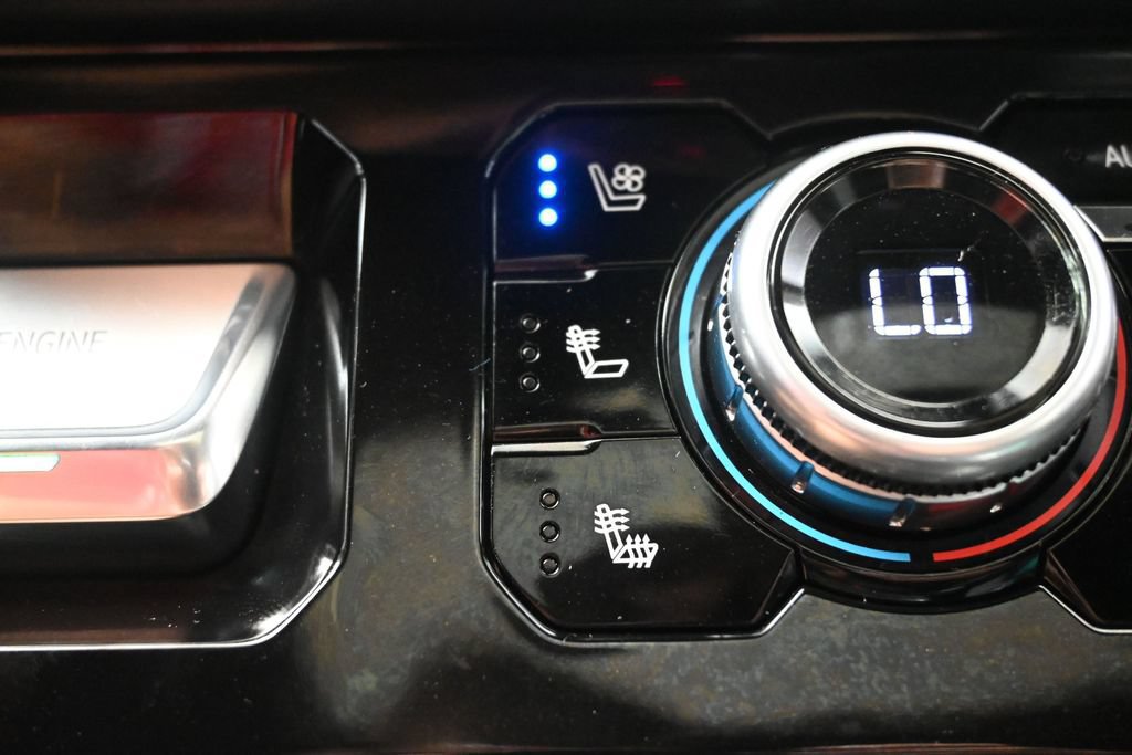Used 2023 GMC Sierra 1500 Denali AWD/4WD image 15