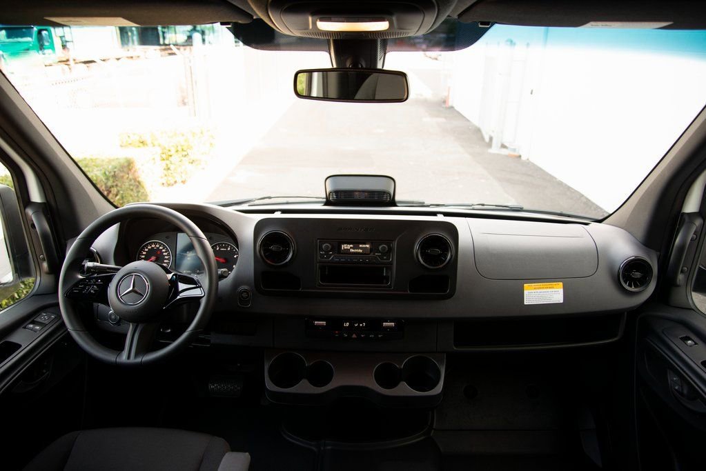New 2025 Mercedes-Benz Sprinter 144 Cargo image 17