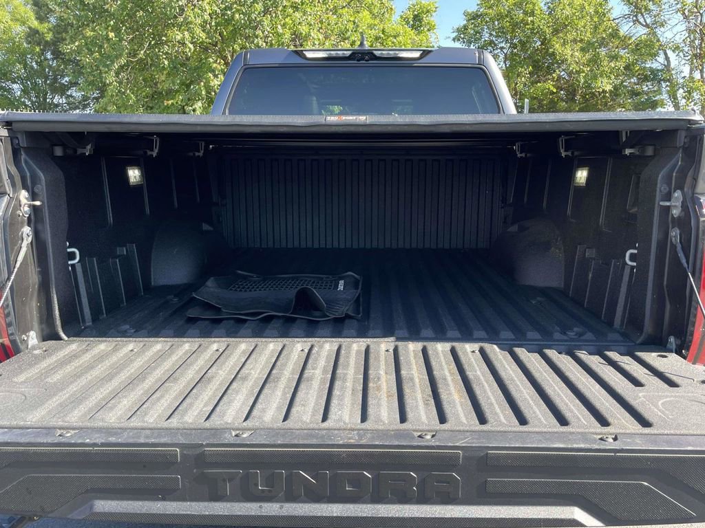Used 2024 Toyota Tundra Platinum AWD/4WD image 11