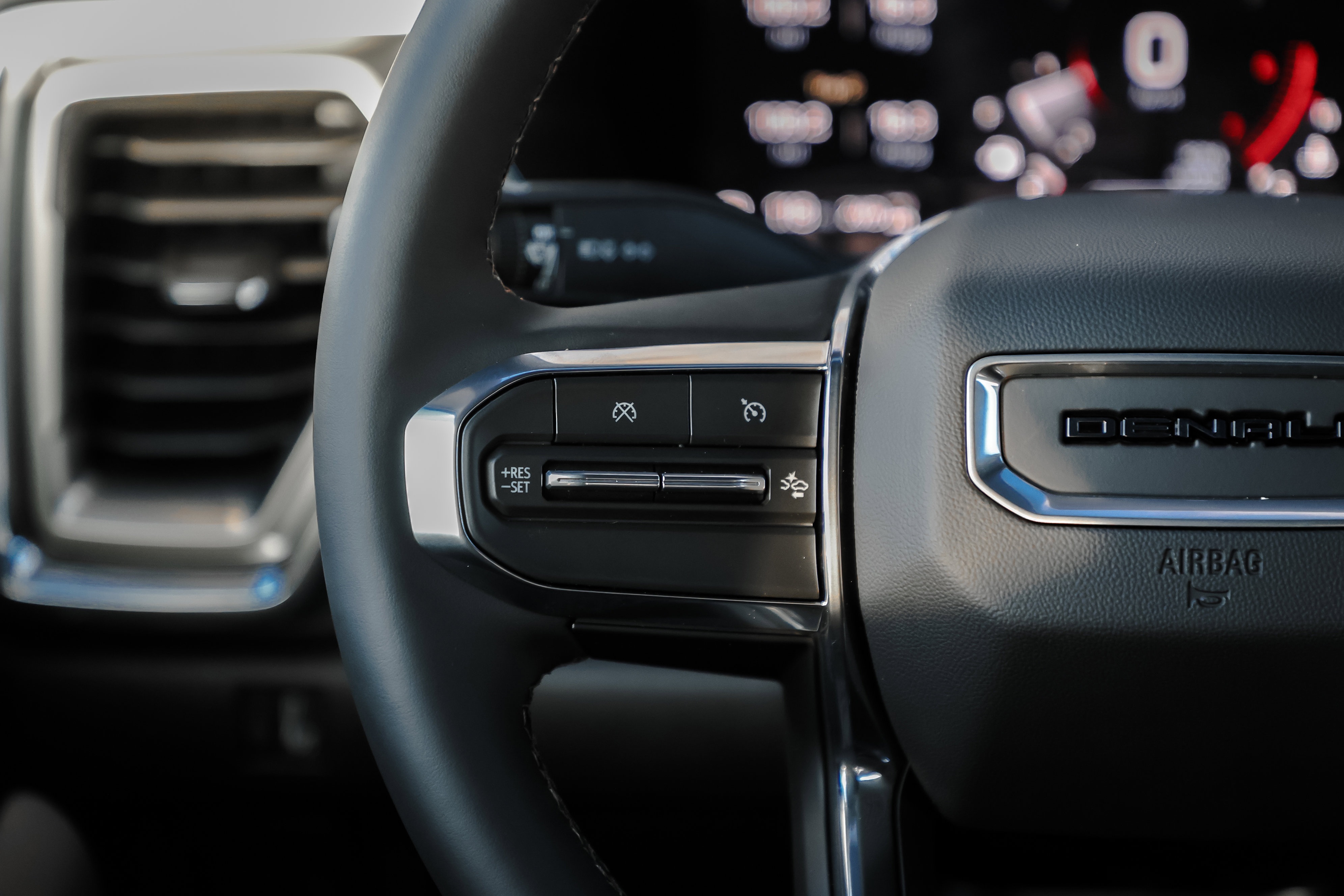 New 2026 GMC Canyon Denali image 21