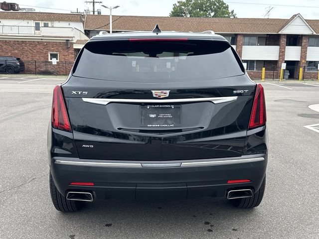 Certified 2024 Cadillac XT5 Luxury w/ LPO, Floor Liner Package AWD/4WD image 7