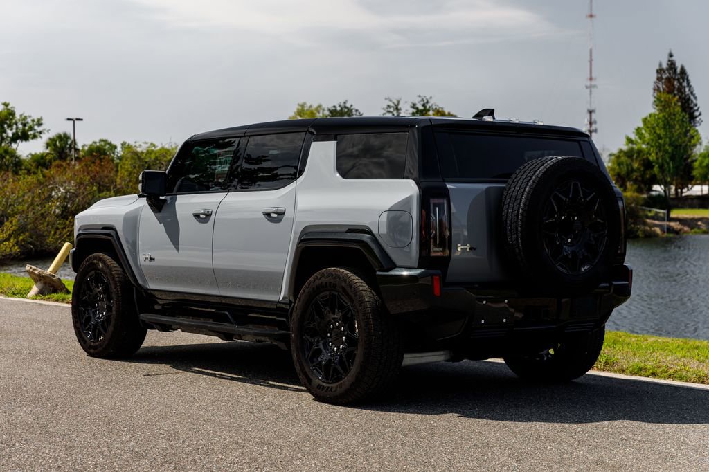 Used 2024 GMC Hummer EV 2X image 39