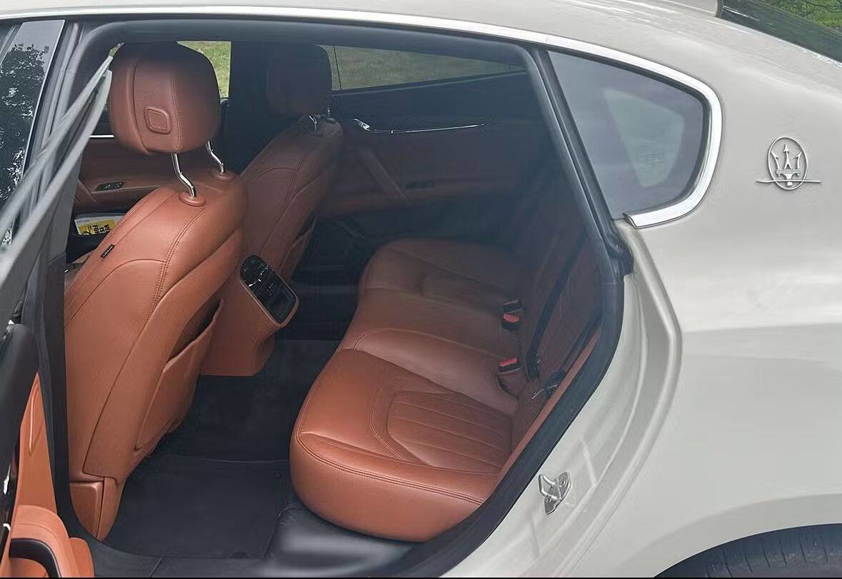 Used 2018 Maserati Quattroporte S Q4 image 10