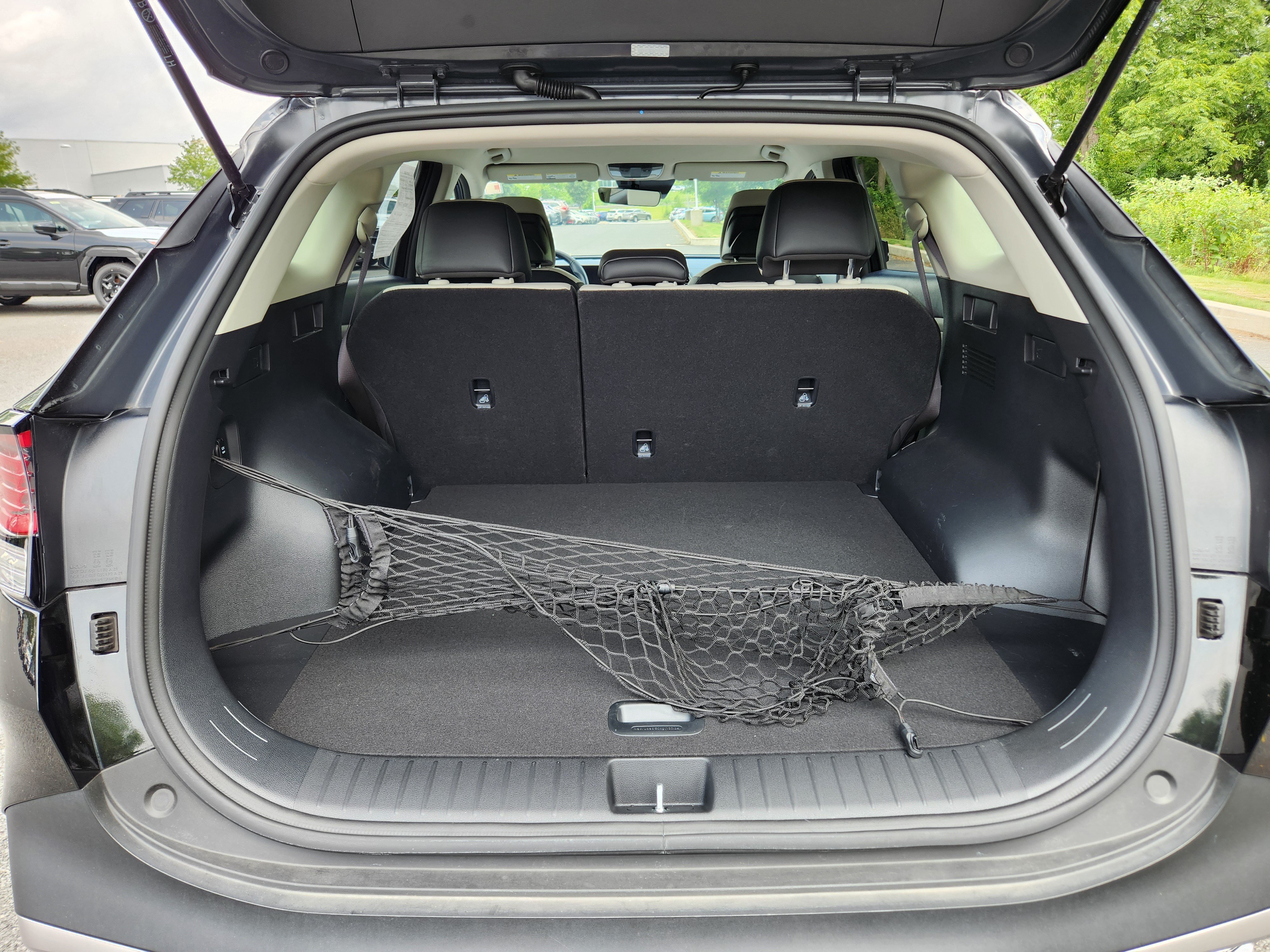 Used 2025 Kia Sportage EX AWD/4WD image 8