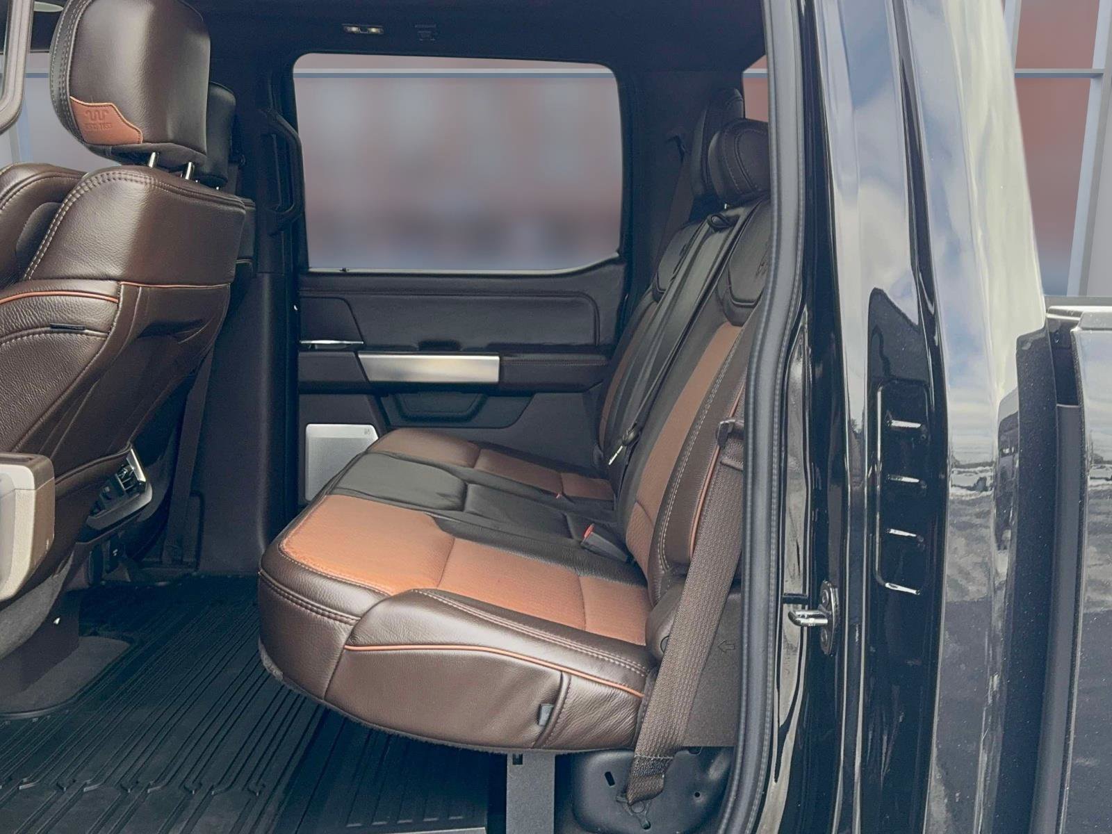 Used 2023 Ford F450 King Ranch w/ Chrome Package image 19