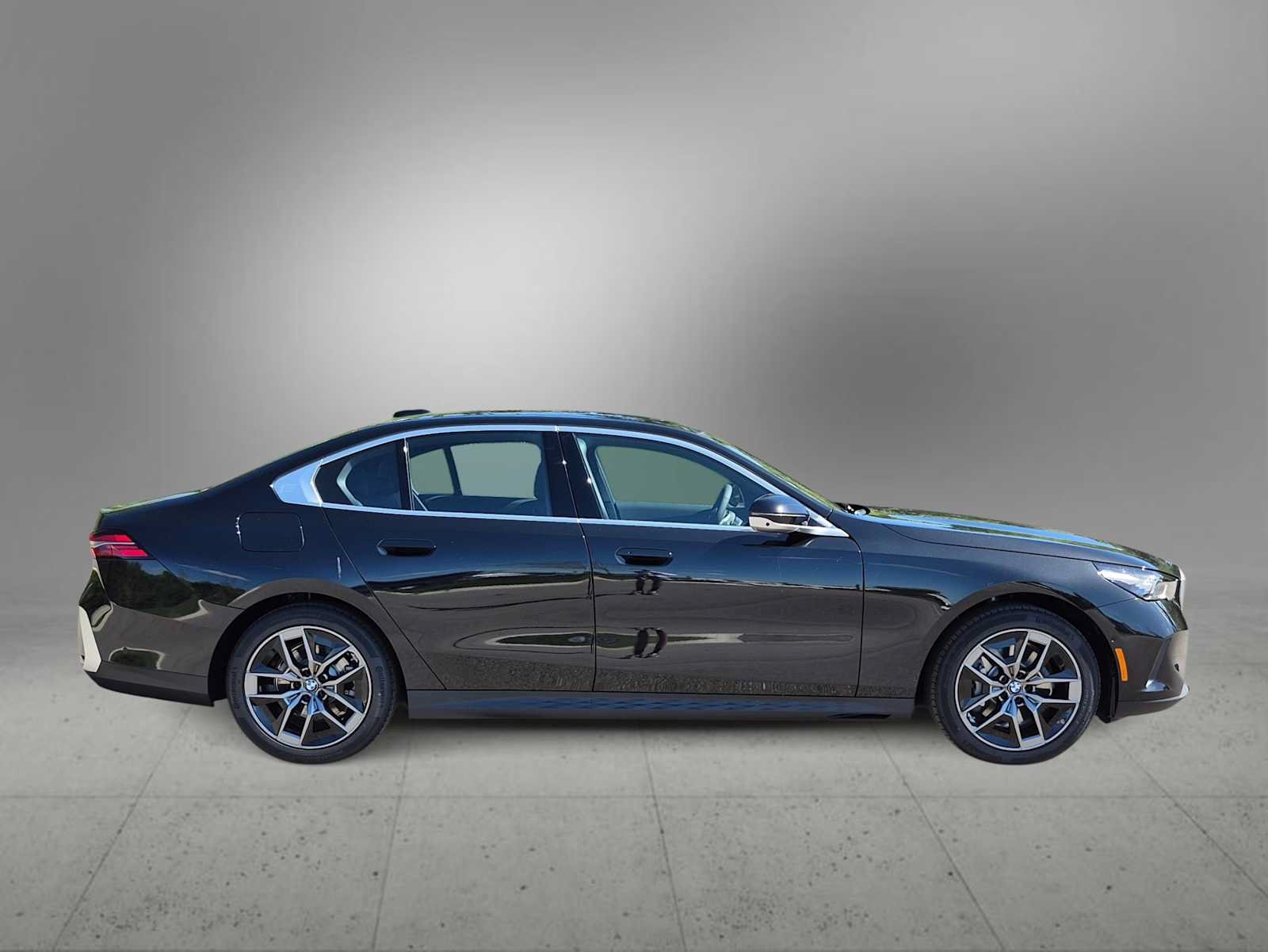 New 2027 BMW 530i xDrive AWD/4WD image 9