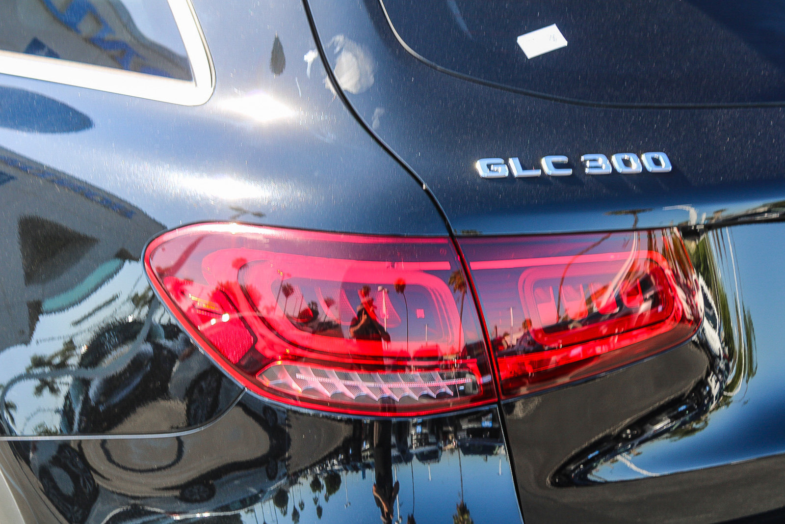 Used 2022 Mercedes-Benz GLC 300 image 10