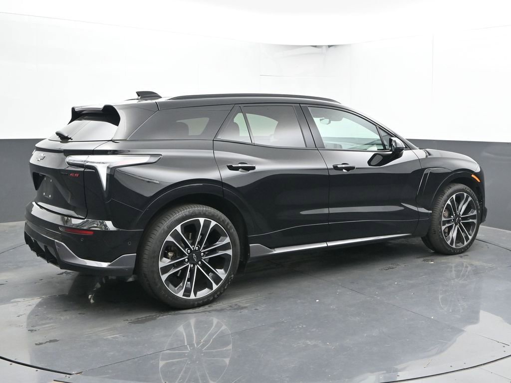 Used 2025 Chevrolet Blazer EV SS w/ Performance Package image 11