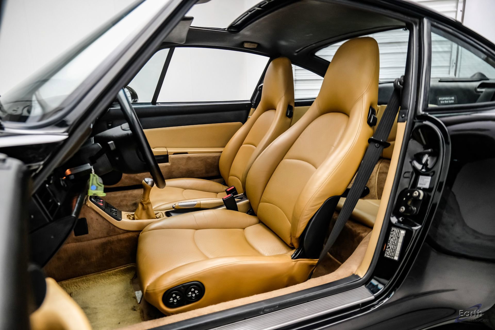 Used 1997 Porsche 911 Carrera S RWD image 43