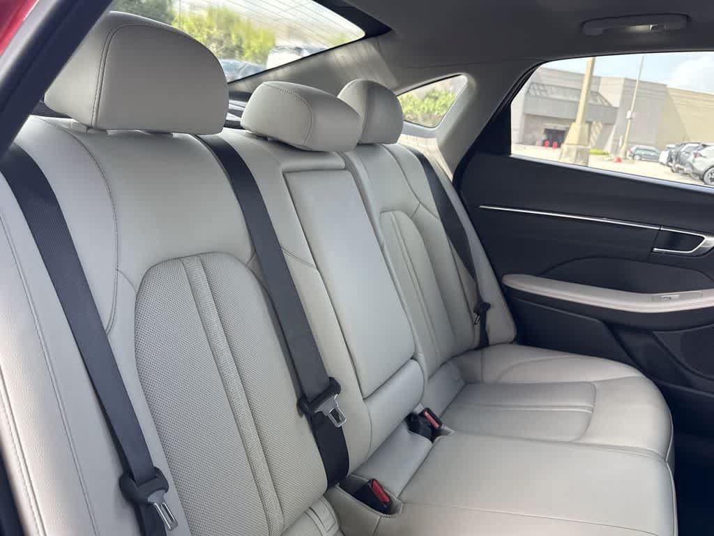 Used 2023 Hyundai Sonata Limited w/ Cargo Package FWD image 26