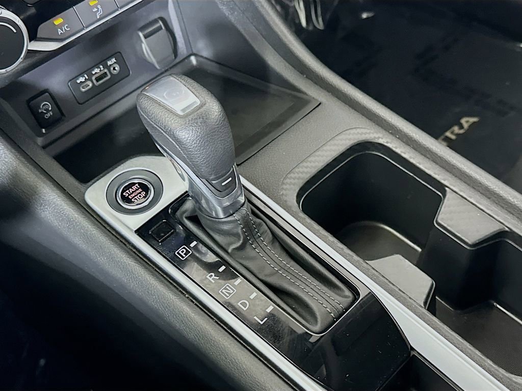 Used 2024 Nissan Sentra SV image 32