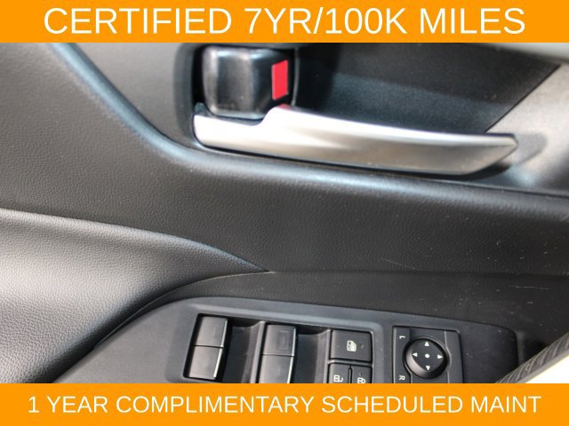 Used 2024 Toyota RAV4 XLE w/ Convenience Package FWD image 18