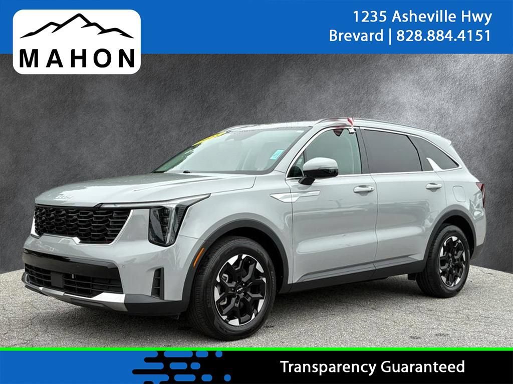 Used 2025 Kia Sorento S FWD image 1