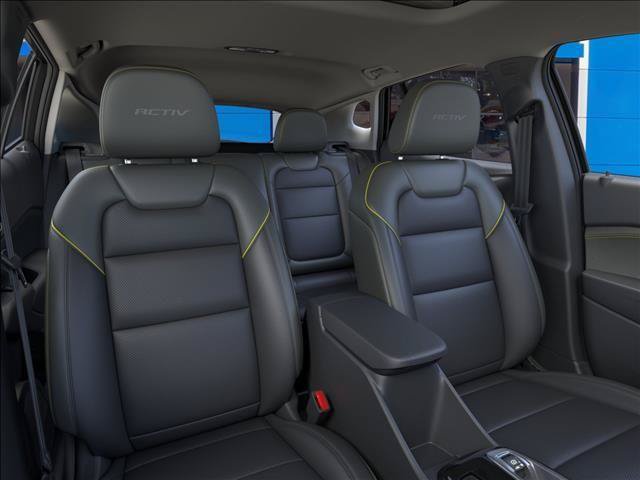 New 2026 Chevrolet Trax ACTIV w/ Sunroof Package FWD image 16