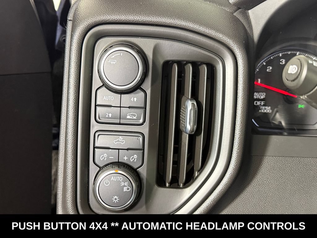 Used 2022 Chevrolet Silverado 1500 Custom AWD/4WD image 23