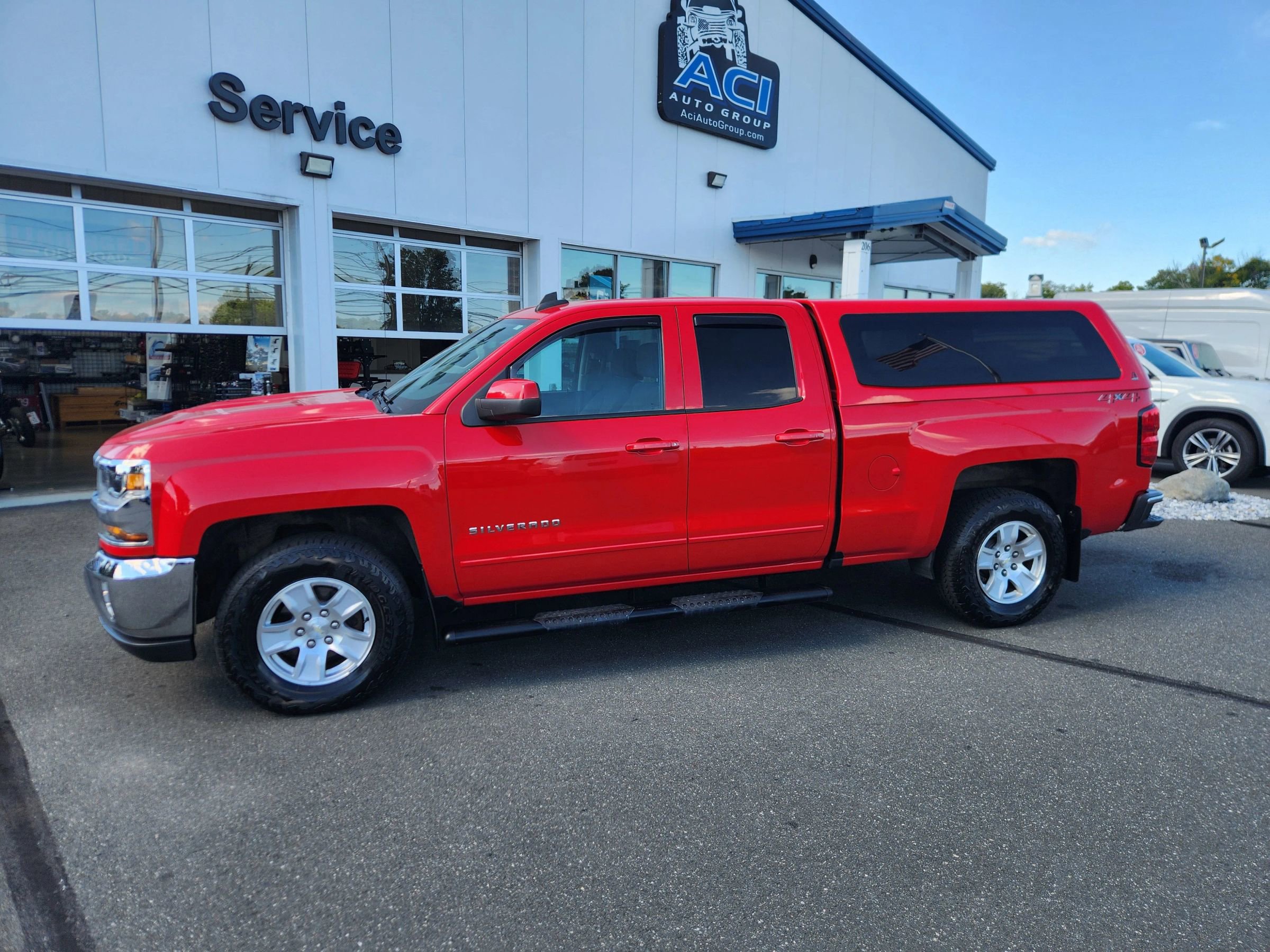 Used 2018 Chevrolet Silverado 1500 LT w/ All Star Edition image 7