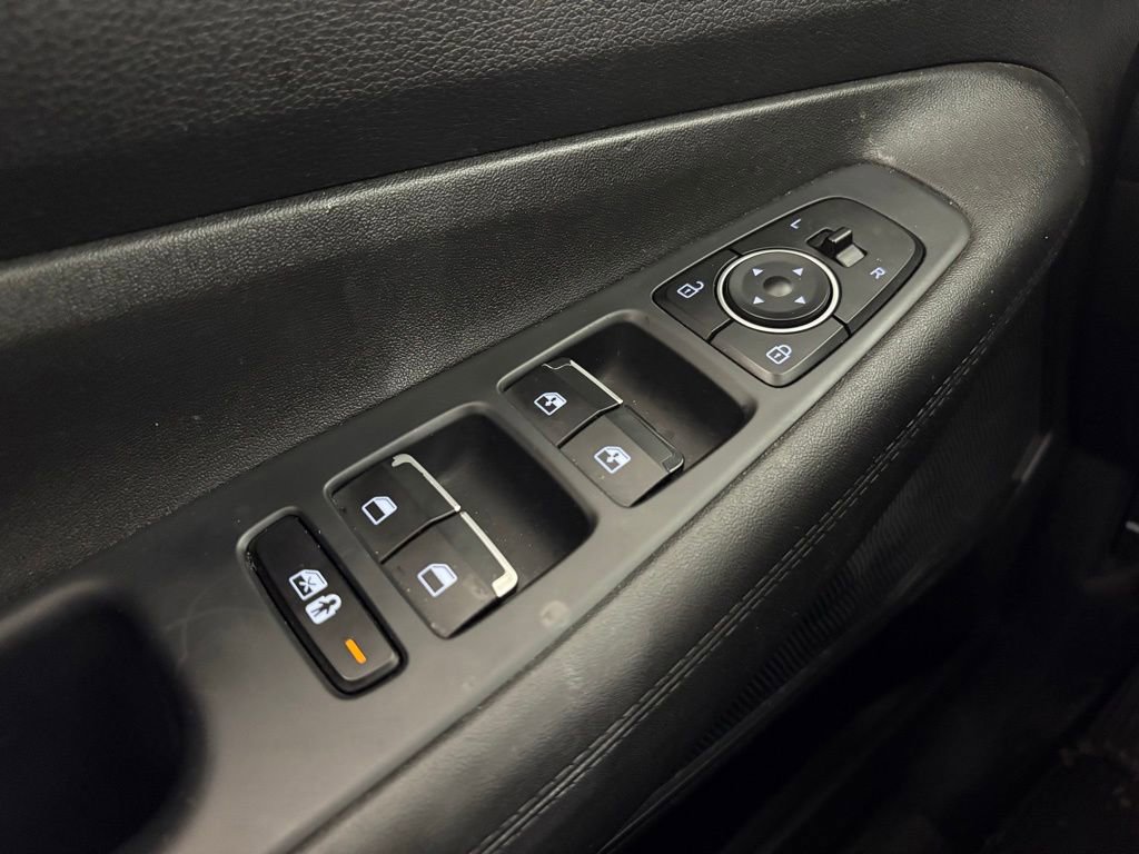 Used 2022 Hyundai Santa Fe SEL AWD/4WD image 23
