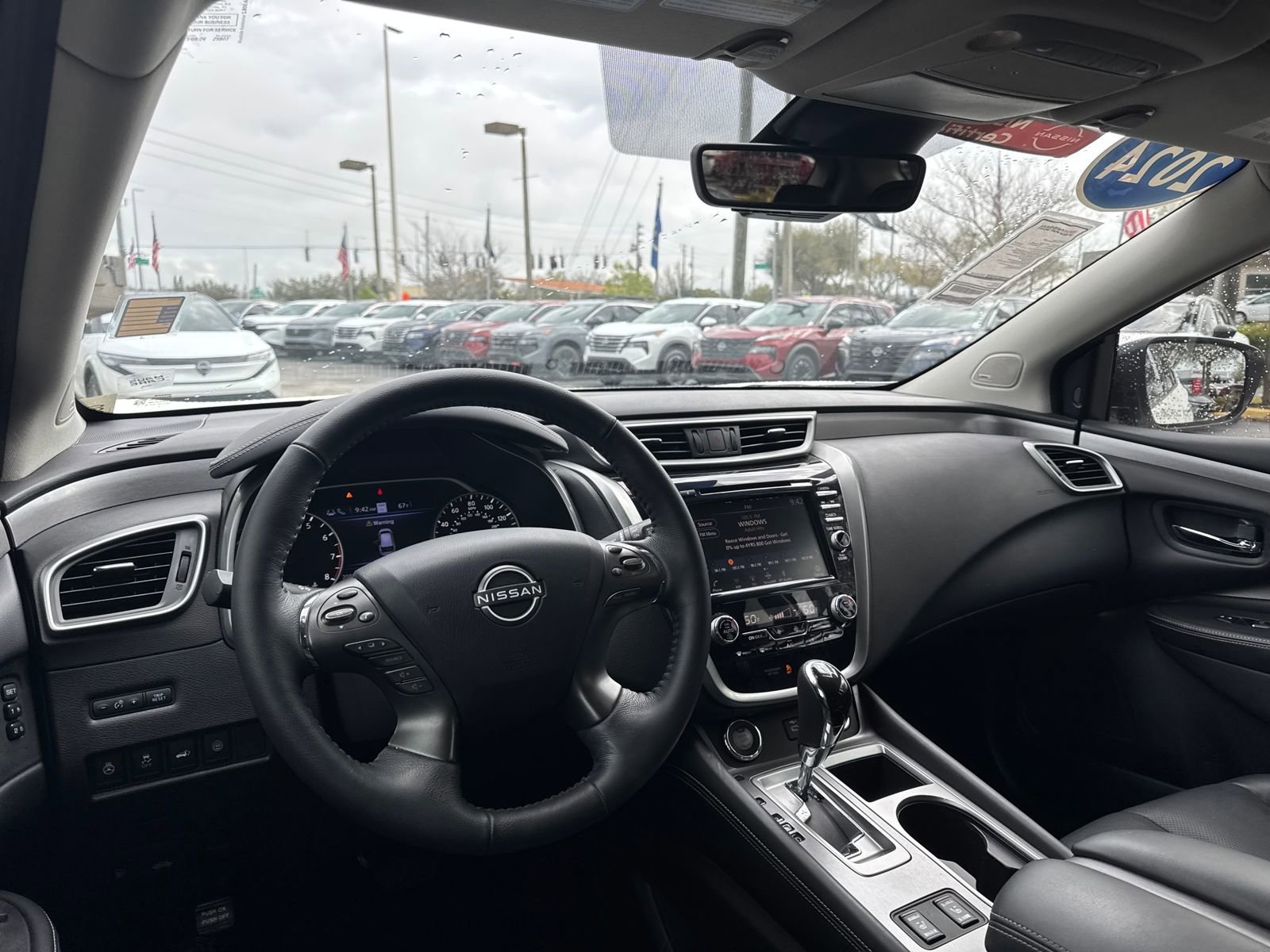 Used 2024 Nissan Murano SL image 11