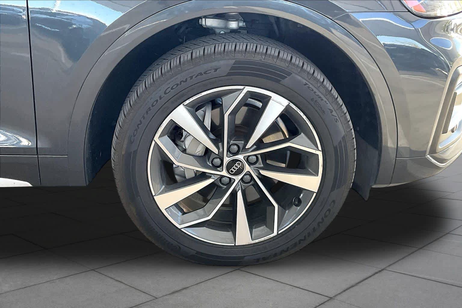 Used 2021 Audi Q5 2.0T Premium Plus AWD/4WD image 11