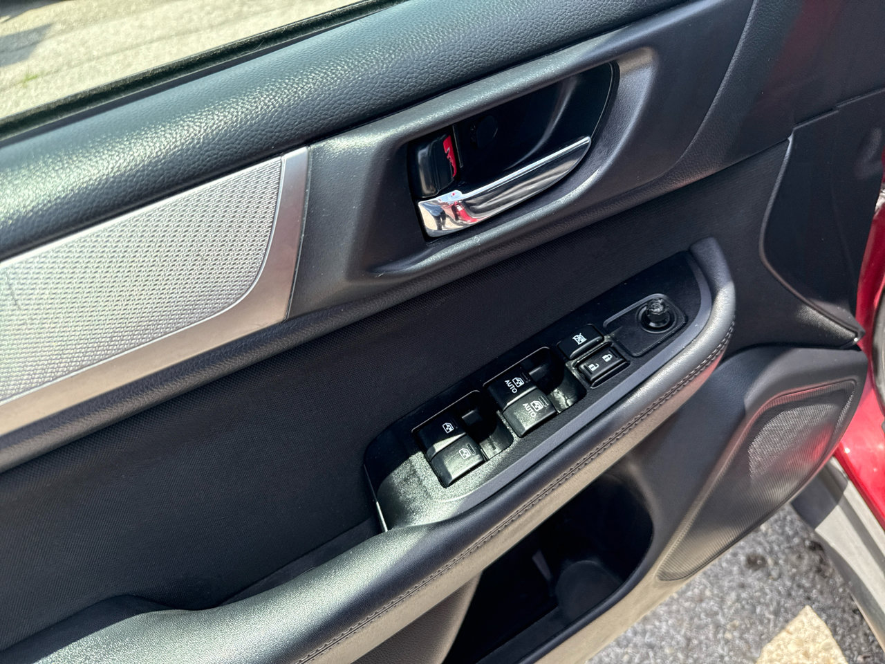 Used 2018 Subaru Outback 2.5i Premium image 13