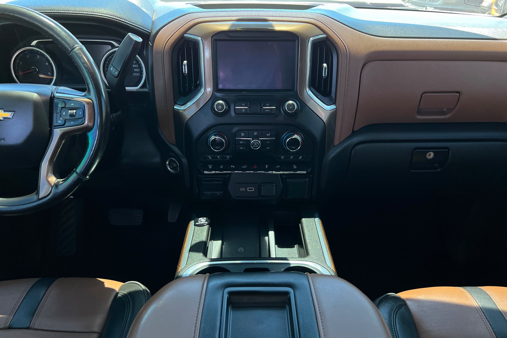Used 2021 Chevrolet Silverado 3500 High Country w/ Z71 Off-Road Package AWD/4WD image 14