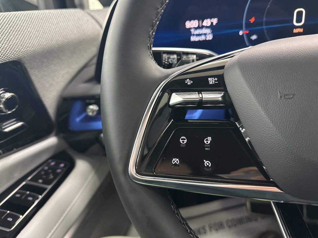 New 2026 Cadillac Optiq Luxury 1 AWD/4WD image 32