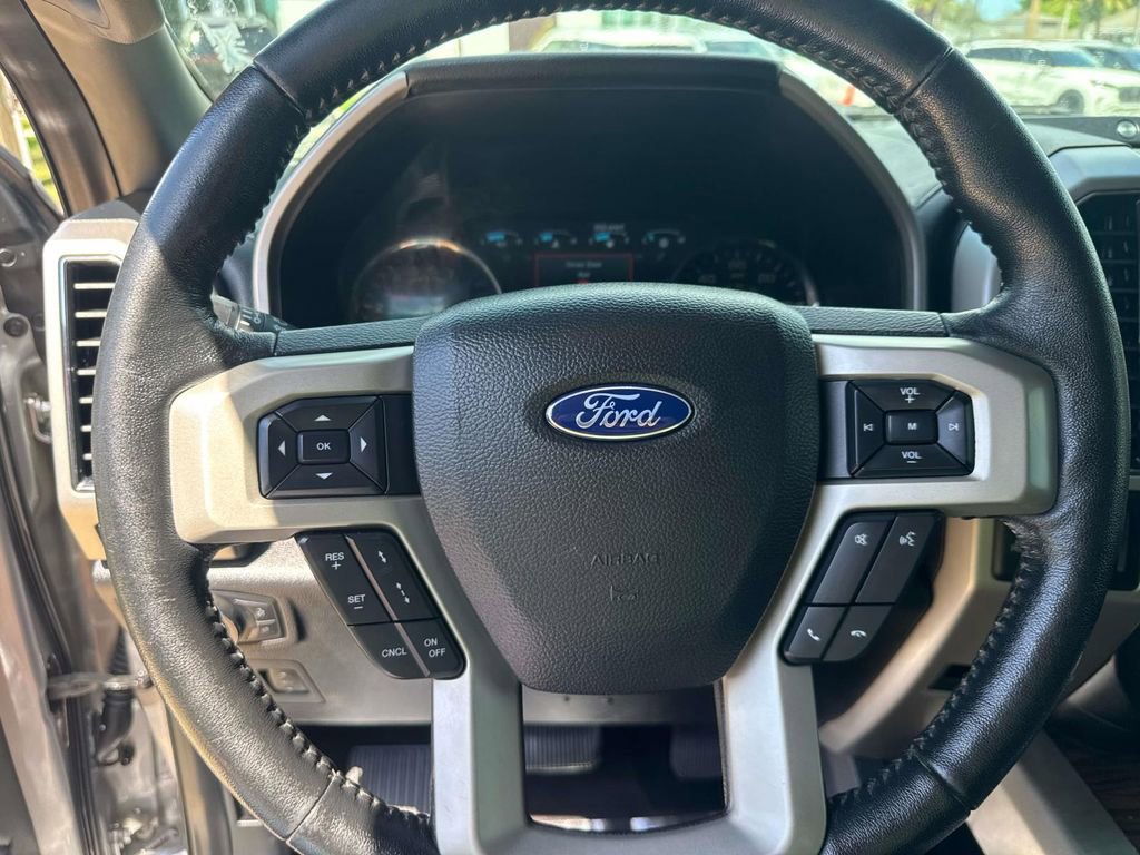 Used 2020 Ford F150 Lariat w/ Equipment Group 502A Luxury AWD/4WD image 24