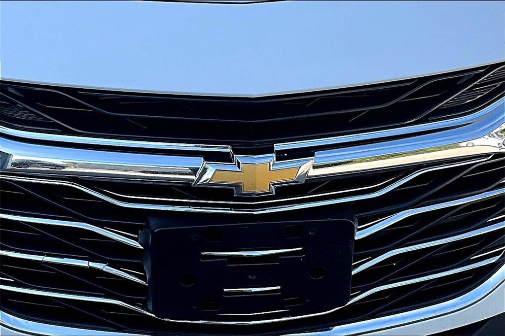 Used 2023 Chevrolet Malibu LT image 31