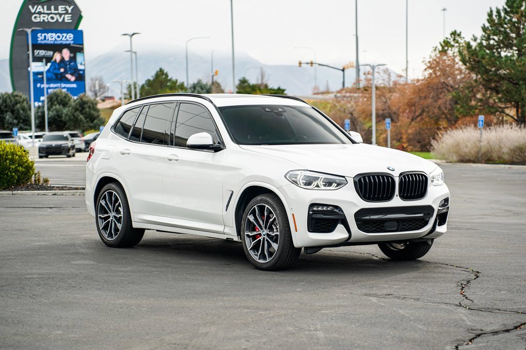 Used 2021 BMW X3 M40i w/ Executive Package image 3