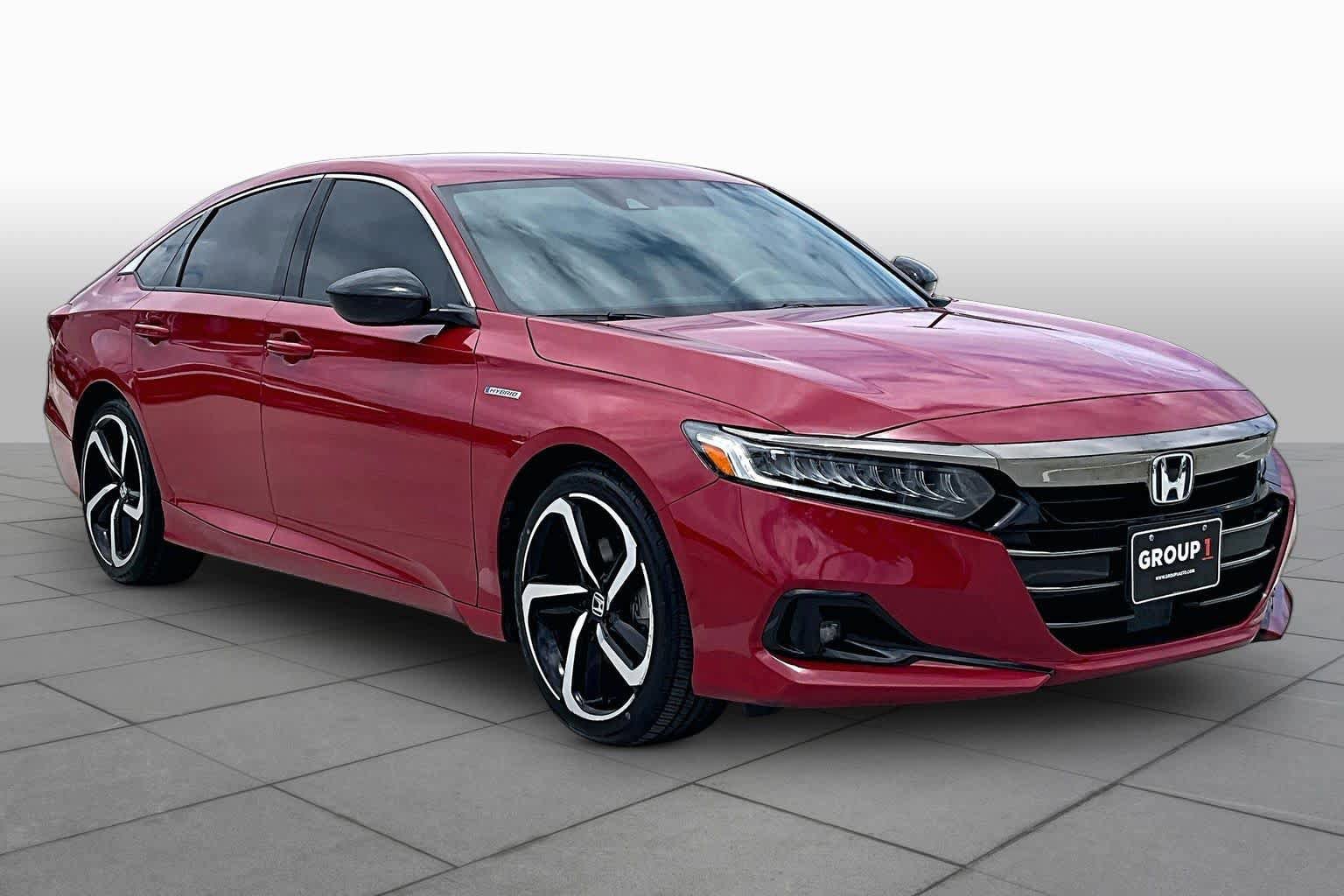 Used 2022 Honda Accord Sport image 3
