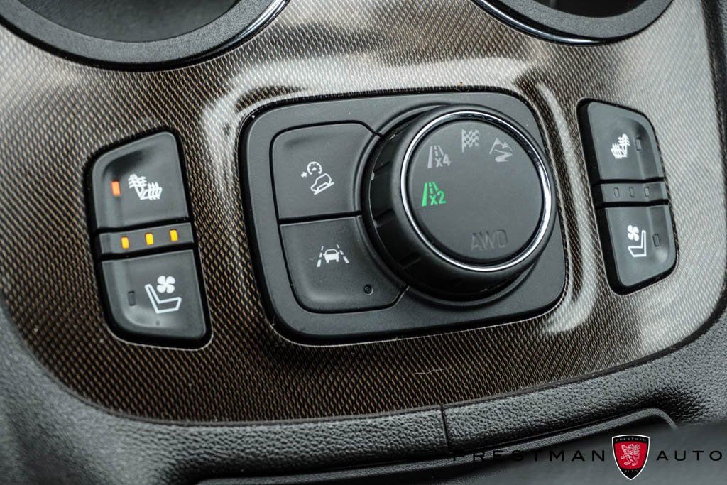 Used 2023 GMC Acadia AT4 w/ Technology Package image 41