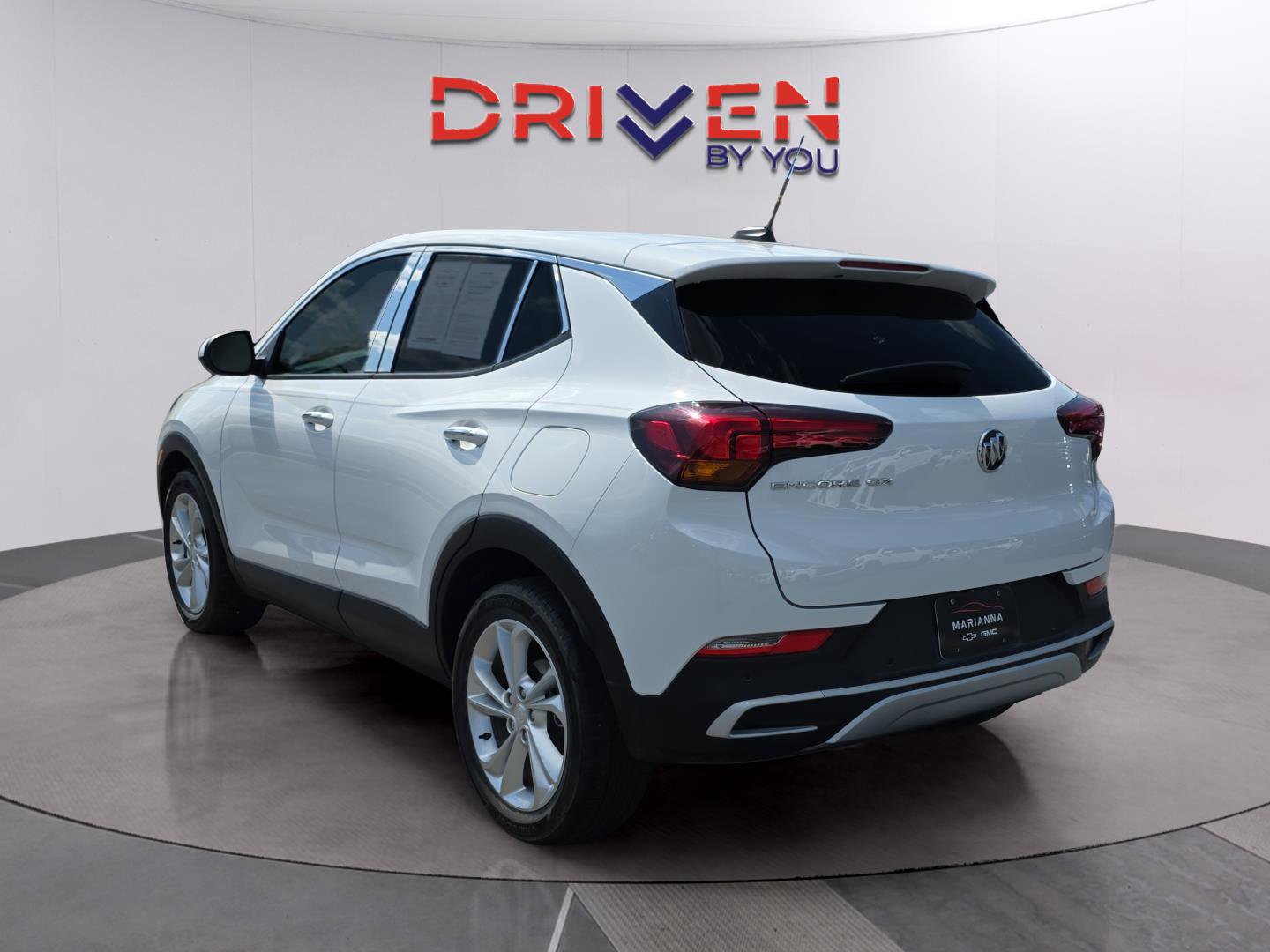 Used 2020 Buick Encore GX Preferred w/ Cold Weather Comfort Package image 3