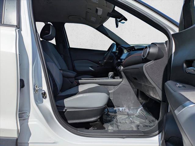 Used 2024 Nissan Kicks SR w/ SR Premium Package FWD image 24
